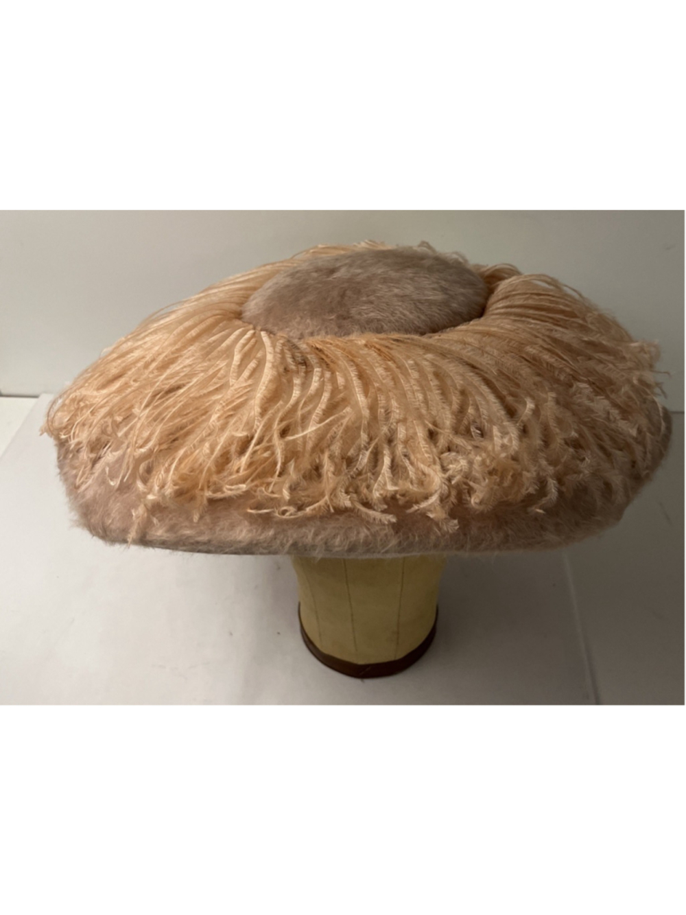 Vintage 1960 Henry Margu Blush Pink Ostrich Feather Fur Felt Halo Hat Size 6 3/4